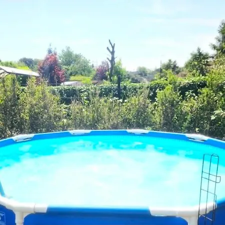 With Pool, Air Conditioning, And Netflix * Blegny